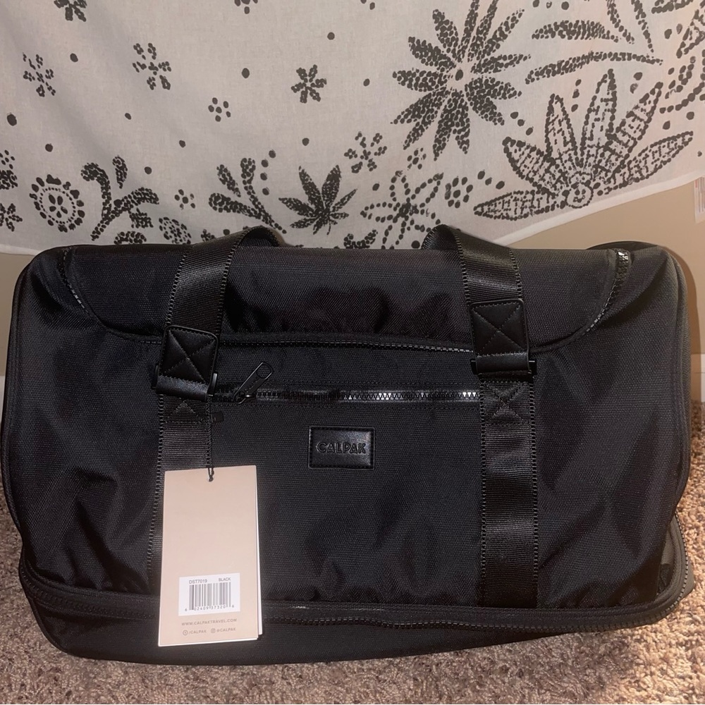 Black Calpak Stevyn Duffel